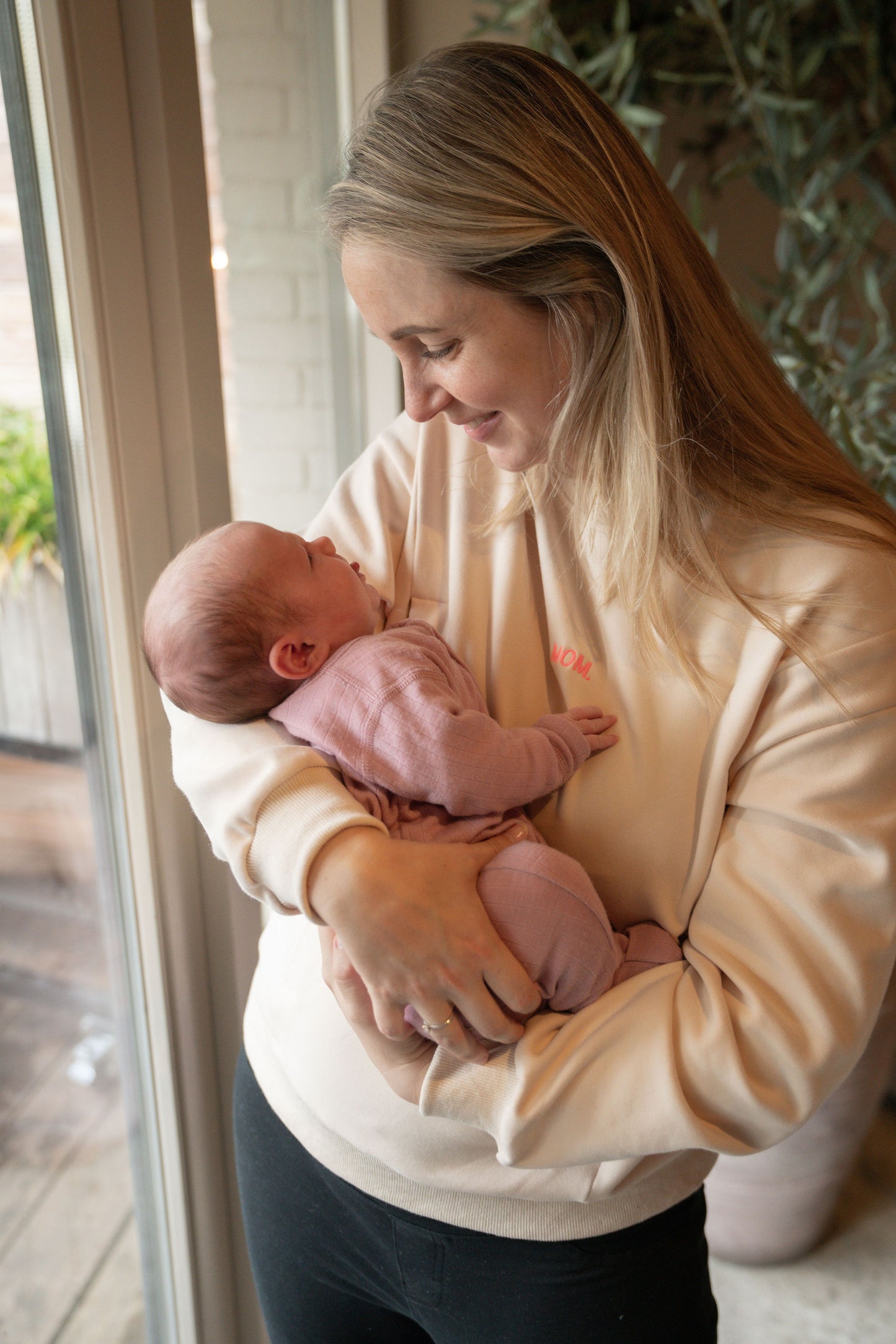 Borstvoedingstrui       kleur: beige